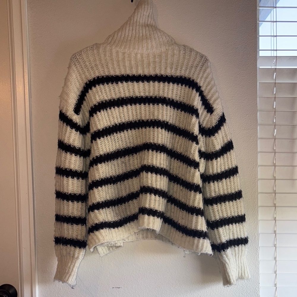 Cozy Striped Turtleneck Sweater - Cream and Black